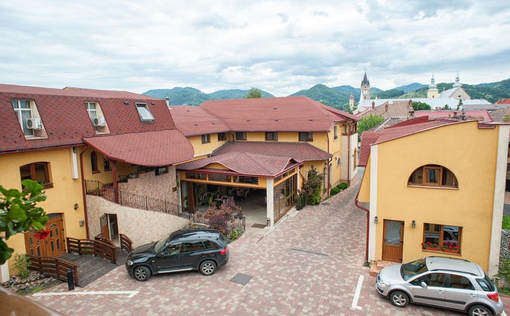 Pension La Fontana Baia Mare Exterior foto